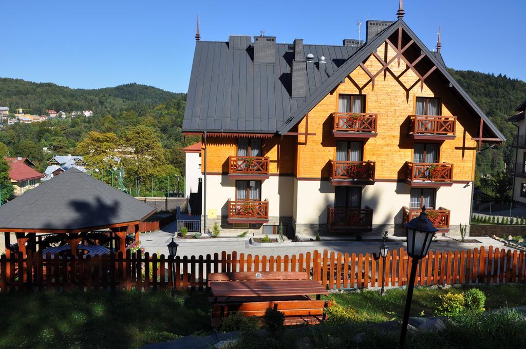 Hotel Pensjonat Gaborek Krynica-Zdrój Exterior foto